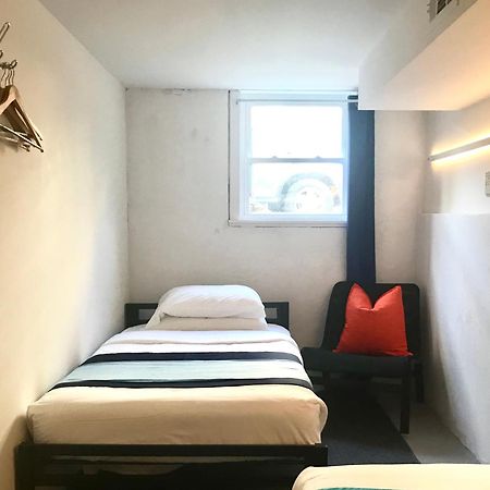 Modern Guesthouse Ironbound Newark With Kitchen-Fasttraintonyc-Onestoptoairport Exterior photo